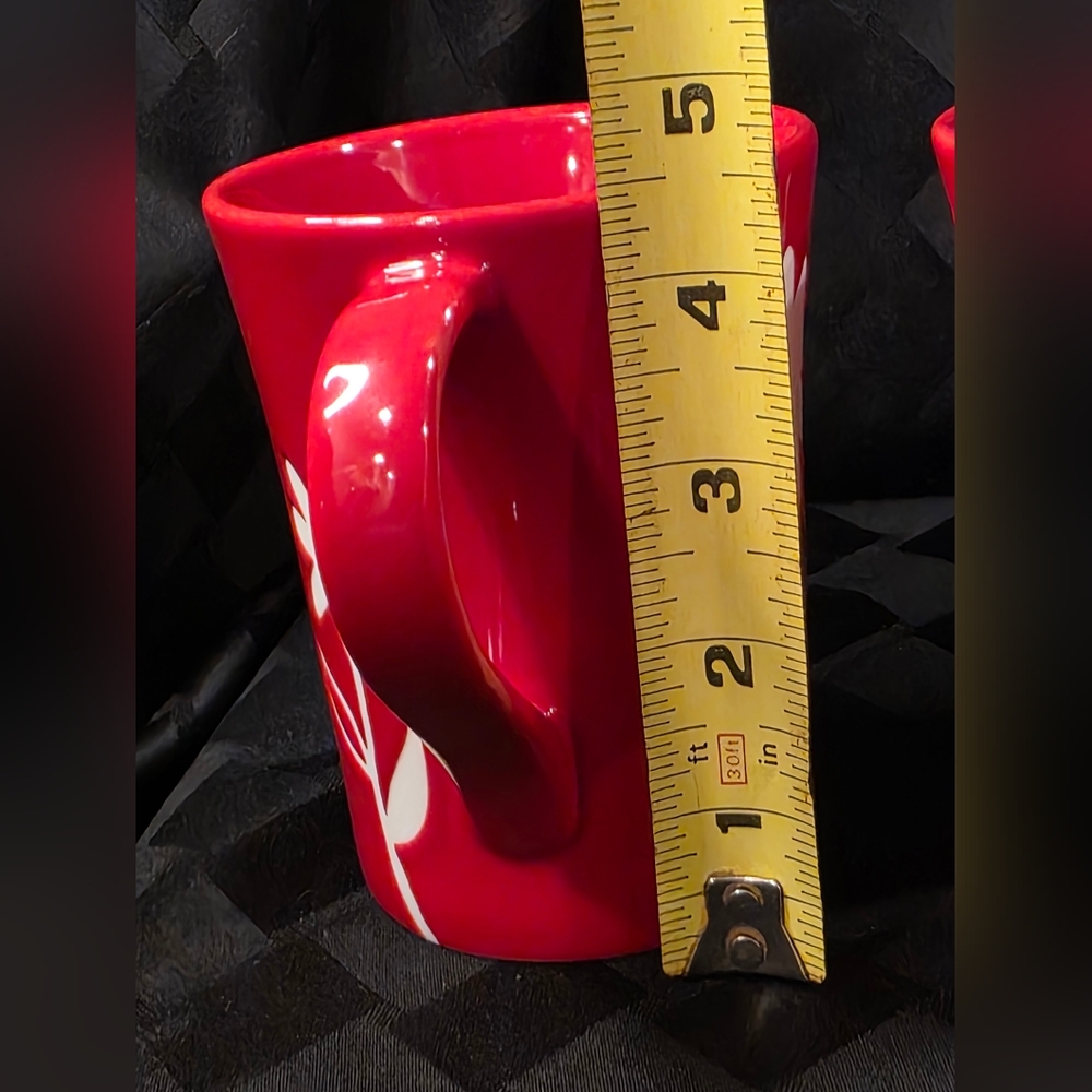 Pair Of Starbucks 2007 Coffee Mugs Red White Debossed Floral Flowers 12oz Cup - Picture 8 of 10